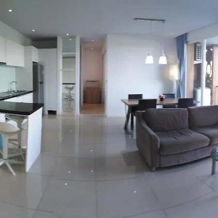 Atlantis Condo Resort By Somphong Jomtien Beach Exterior photo