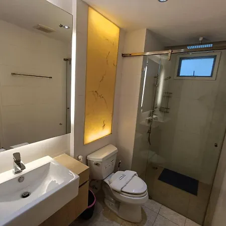 Atlantis Condo Resort By Somphong Jomtien Beach Exterior photo